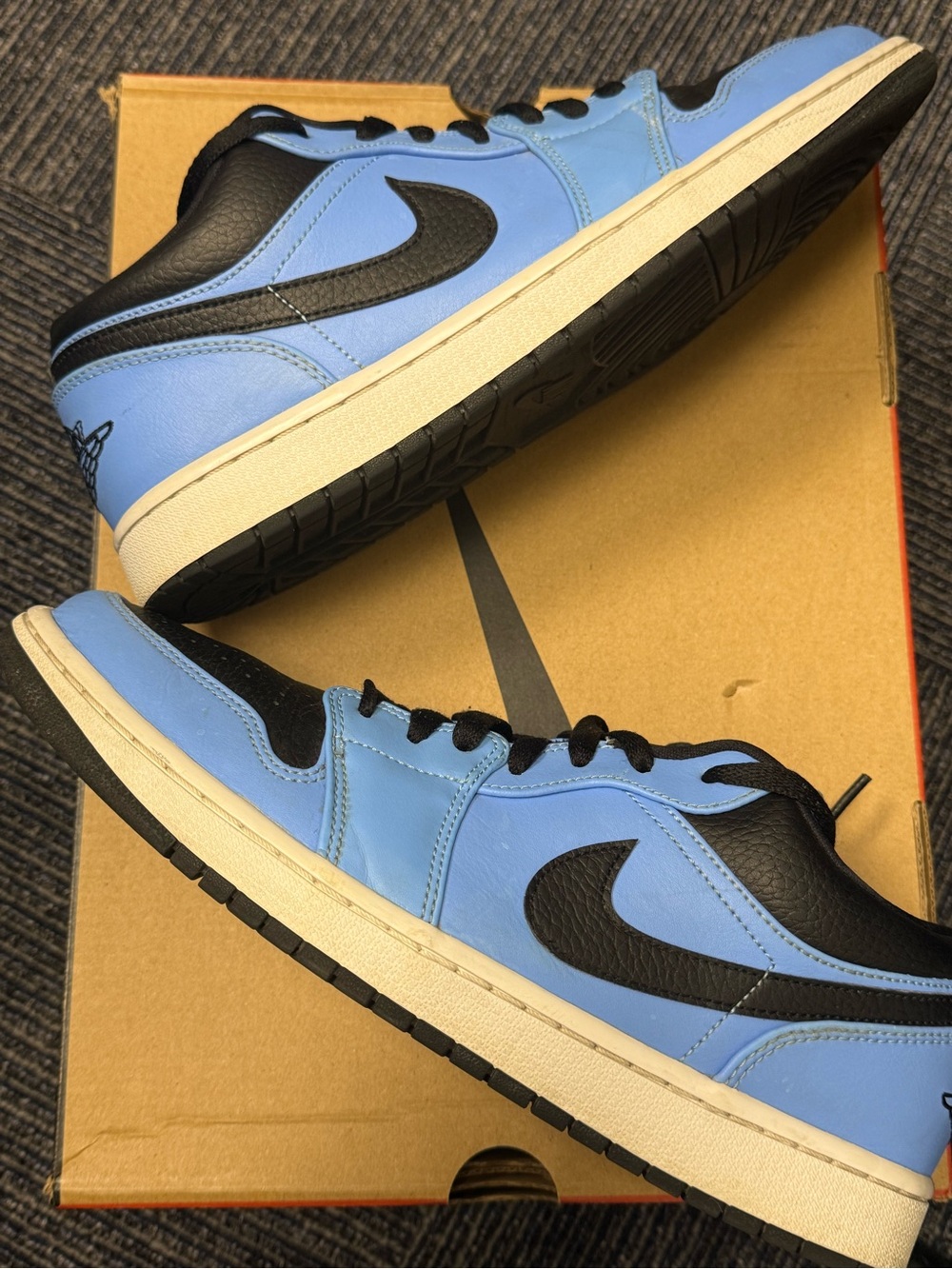 Jordan 1 Low University Blue Black Sneakers - Light Blue/Black